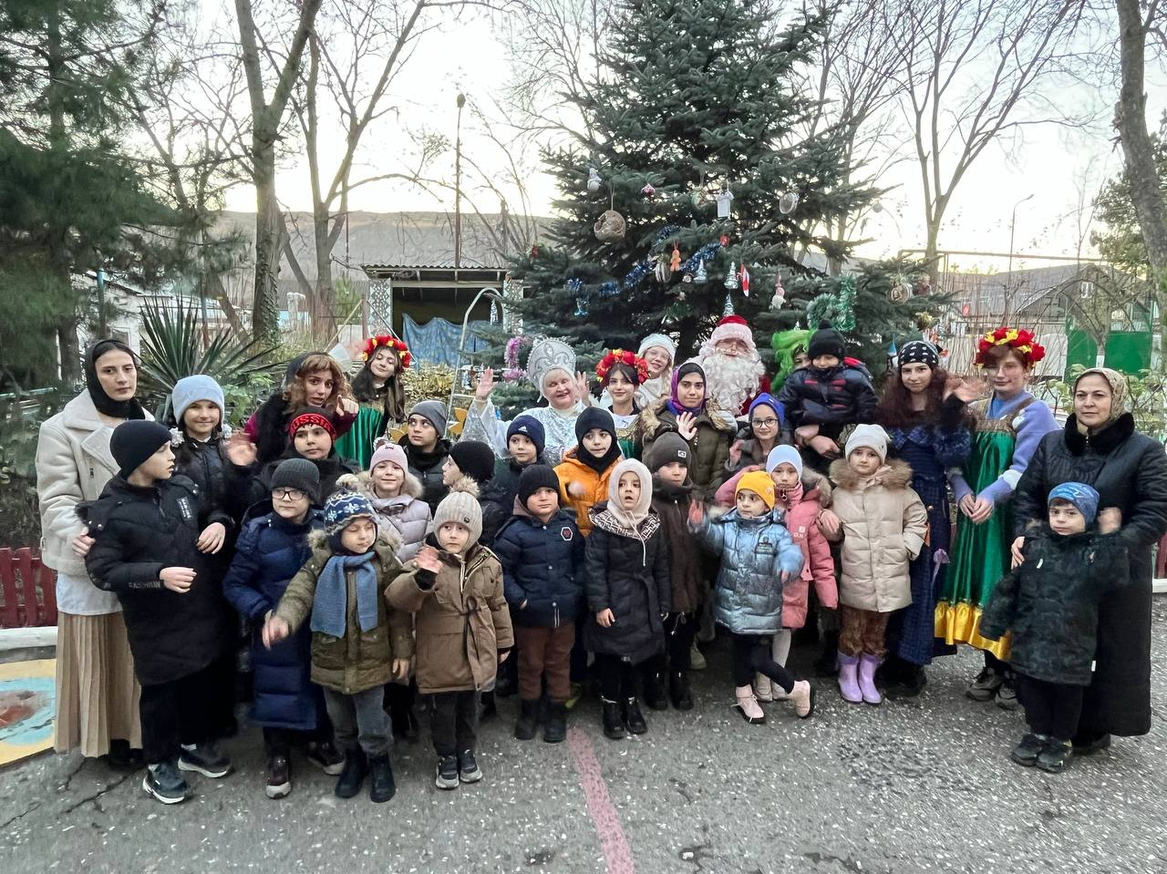 В нашем Реабилитационном центре прошло развлечение "Зимние забавы".