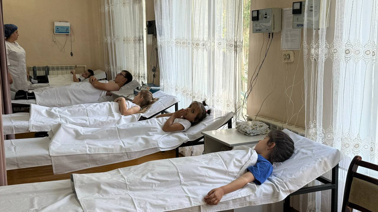 Физиотерапия – это способ лечения заболеваний.