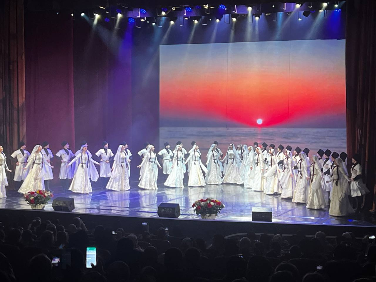 В Махачкале начинается торжественная церемония старта ГОДА семьи