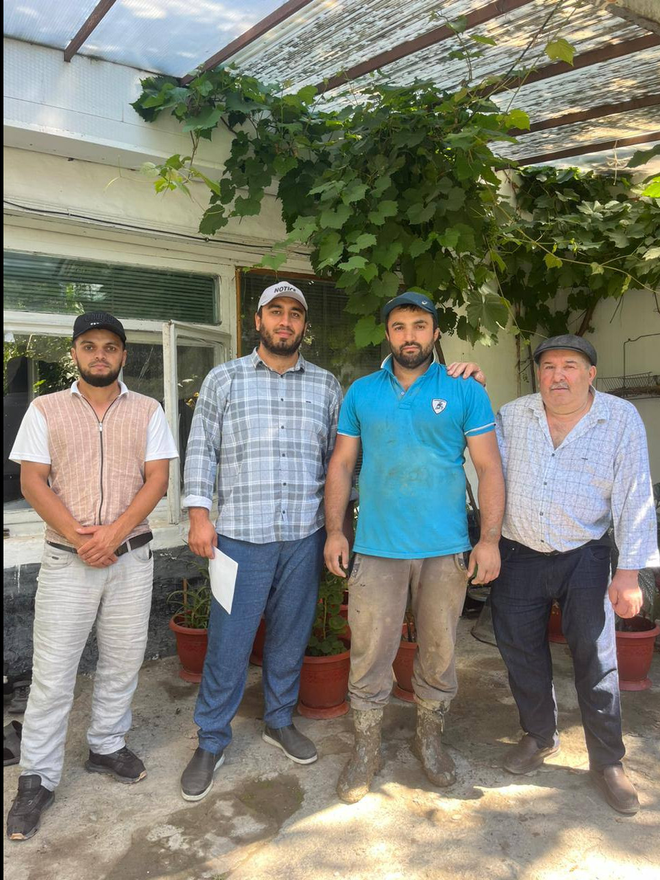 Рейдовые мероприятия по выявлению неформальной занятости среди безработных.