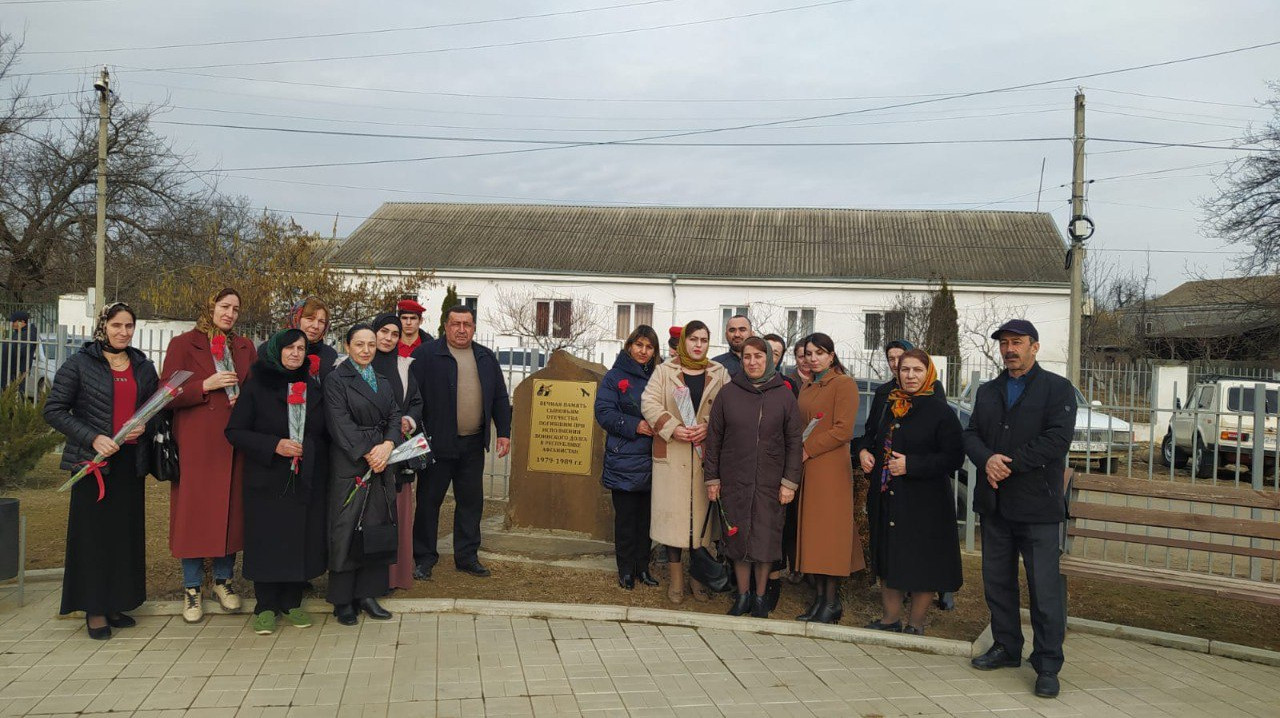 УЧАСТИЕ В ПАМЯТНОМ МИТИНГЕ