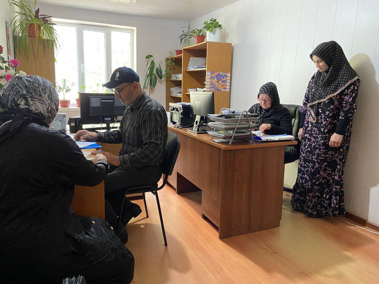 Ежемесячный прием отчетов у социальных работников 1 отд. СО на дому зав. отд. Амирхановой Мадинат.