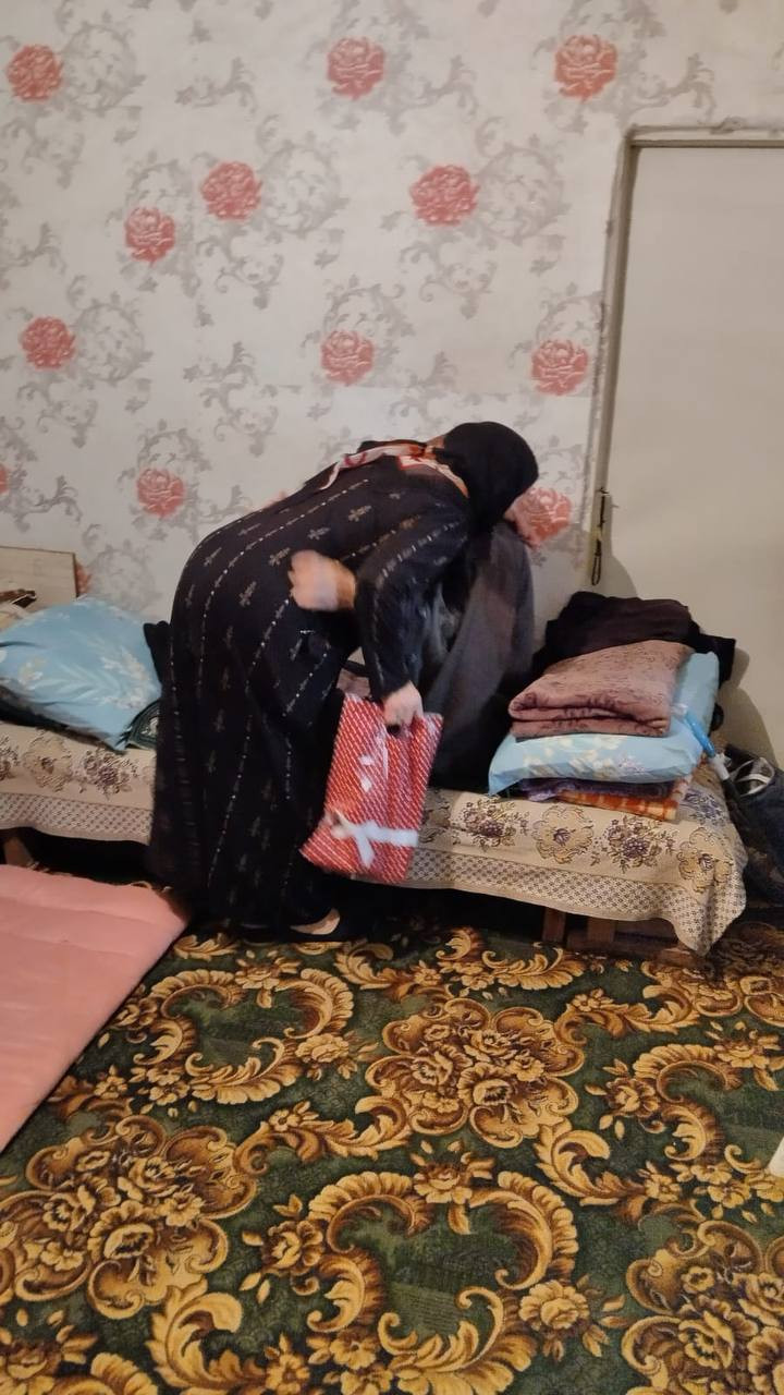 Посещение подопечных с целью поздравления «С днем пожилых» социальным работником 1 отд. СО на дому Нурмагомедовой Г.