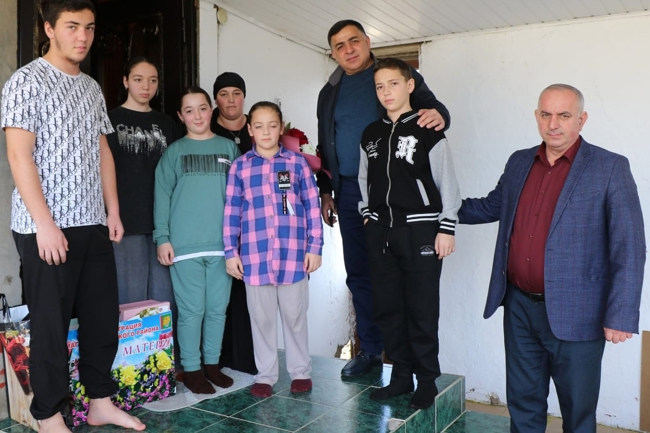 День матери.