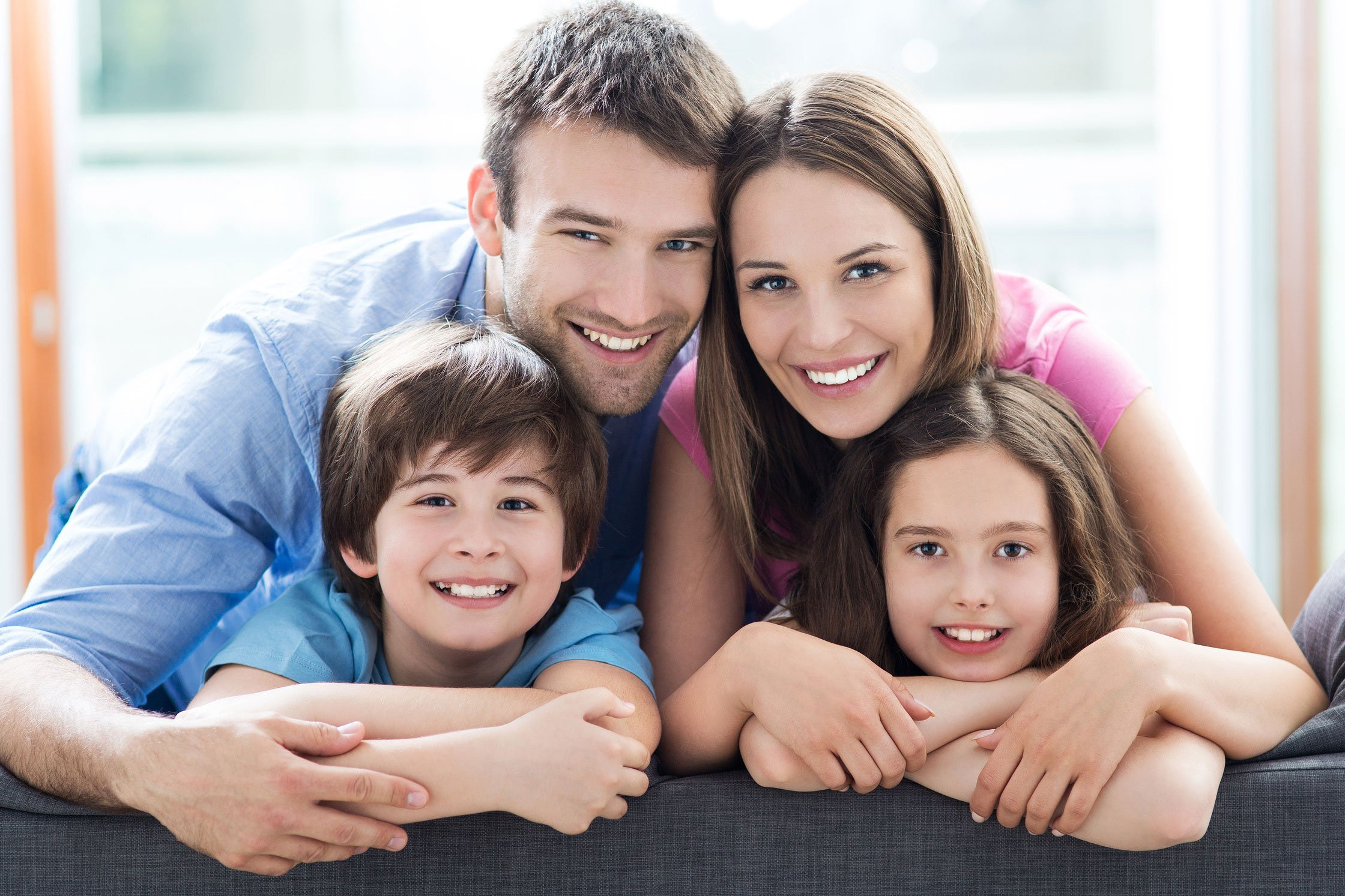 Минтруд РД напоминает многодетным семьям о компенсации части расходов на образование детей по программам на платной основе