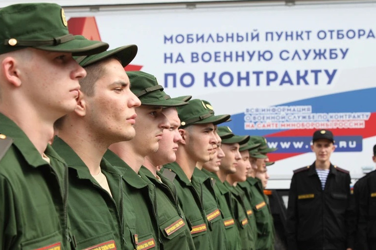 В Дагестане увеличили выплату контрактникам в пять раз