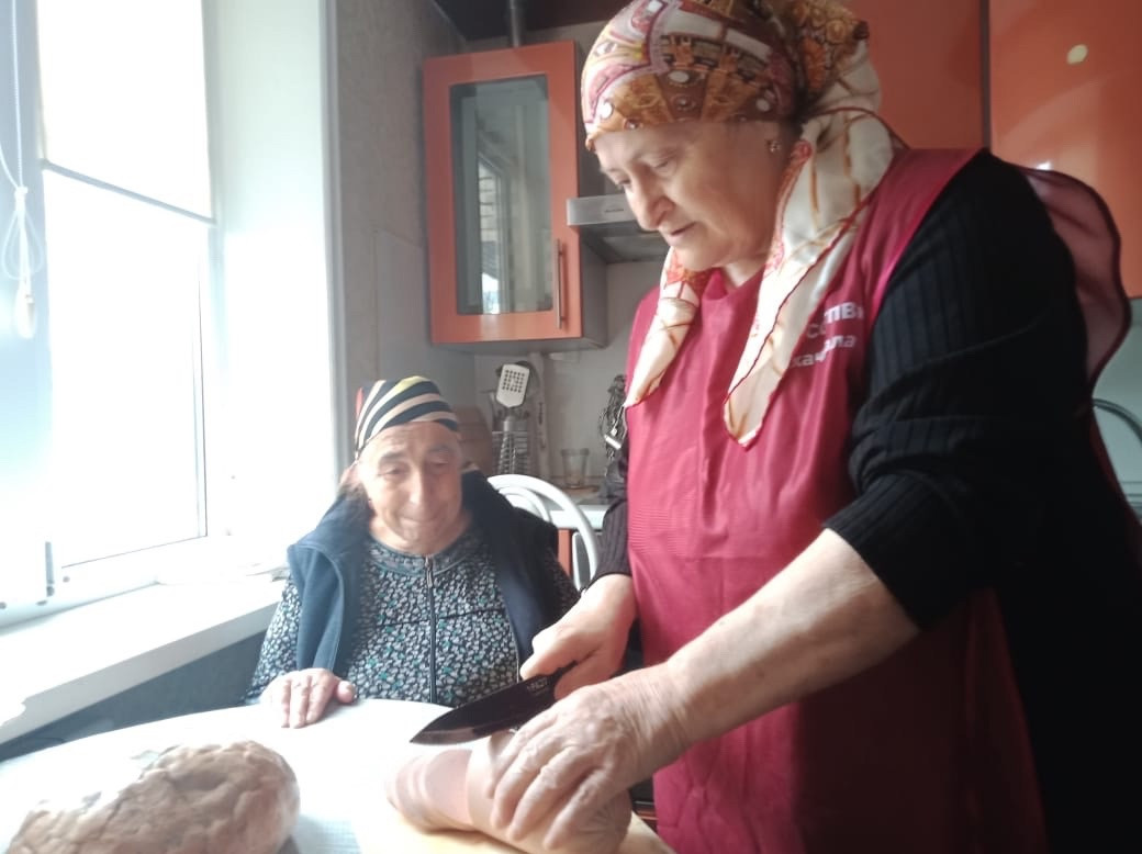 Рабочие будни социального работника.