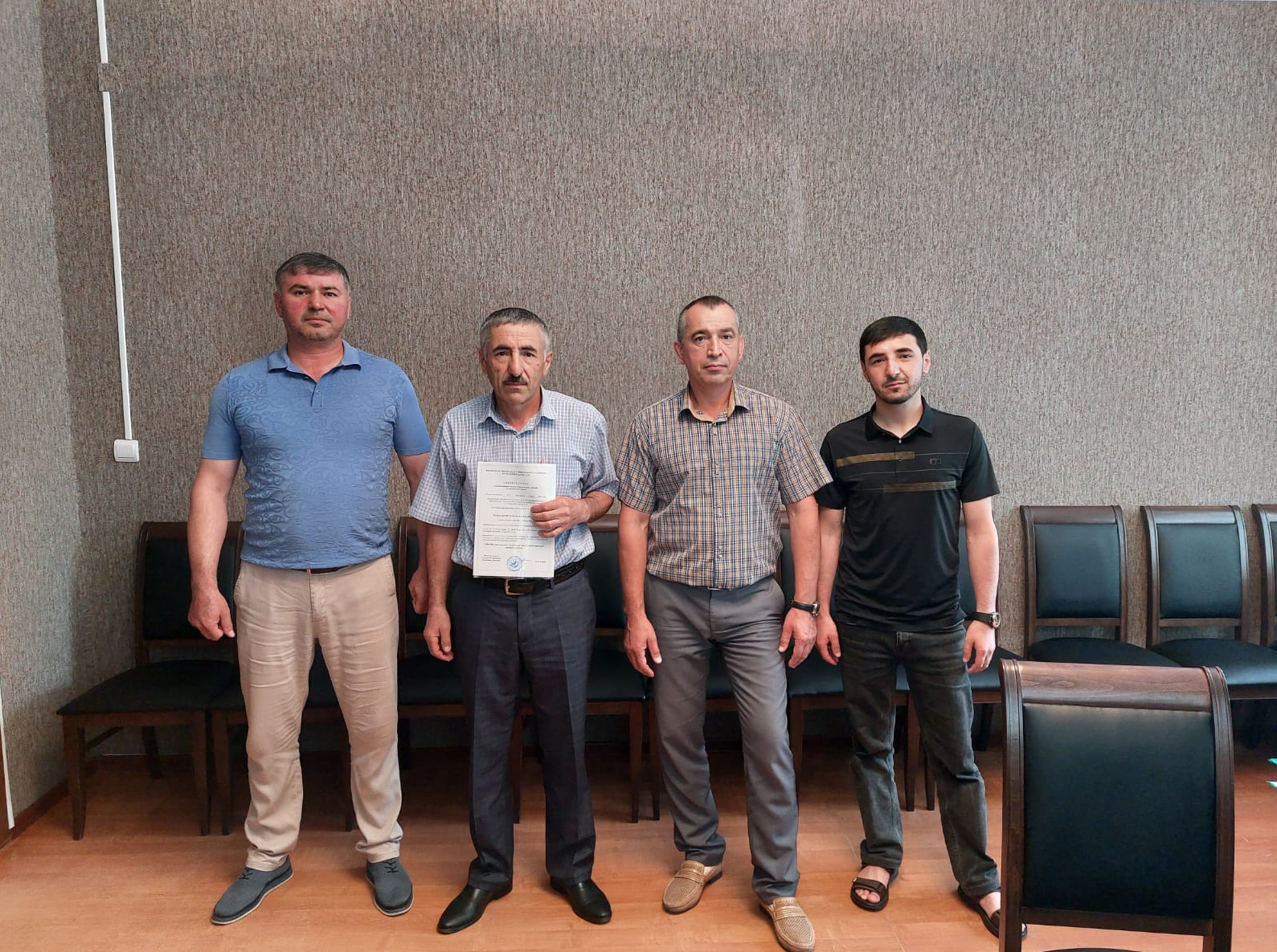 Вручение сертификата на улучшение жилищных условий ветерану-афганцу