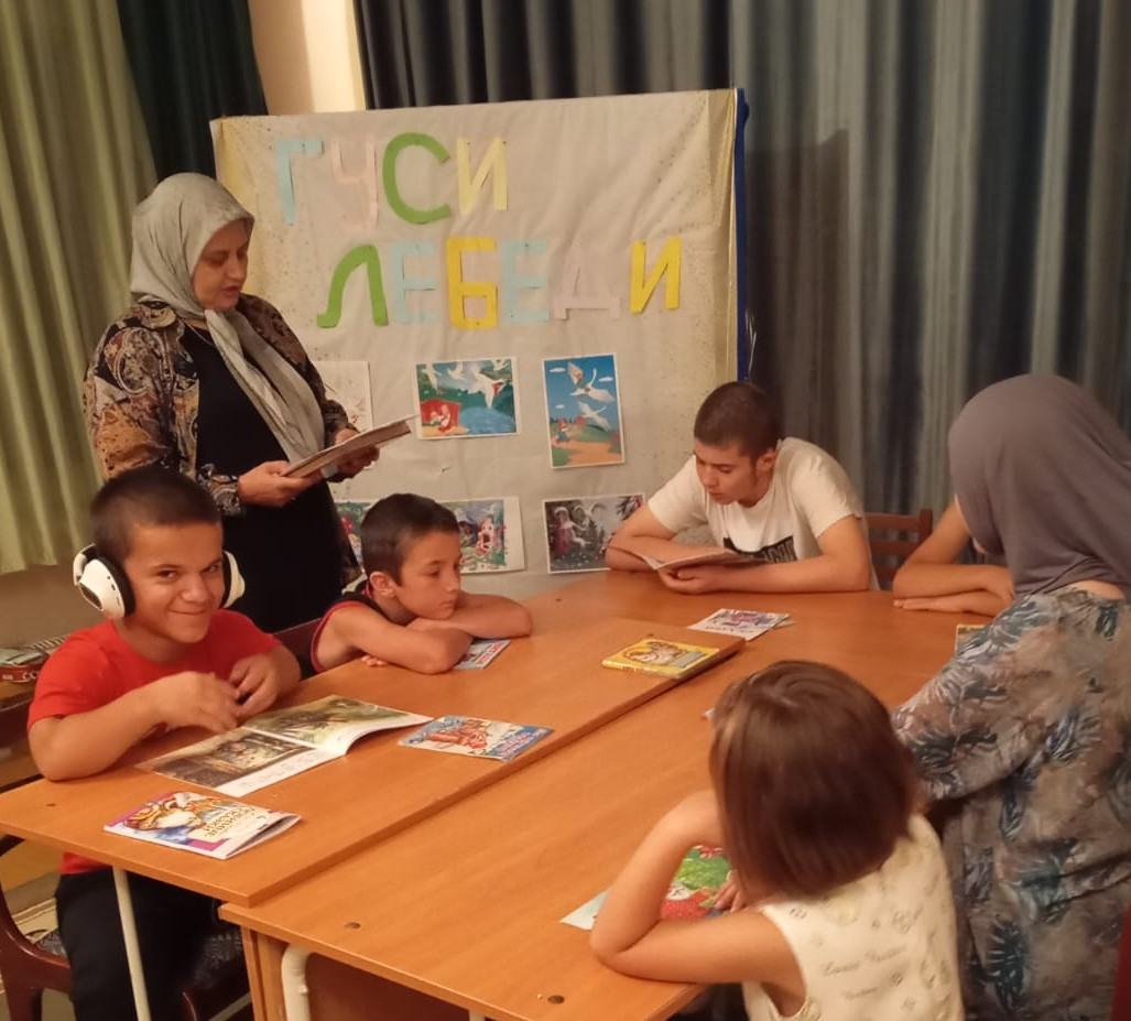 Сказкотерапия — это одно из направлений работы с детьми. Недавно мы провели занятие «В гостях у сказки».