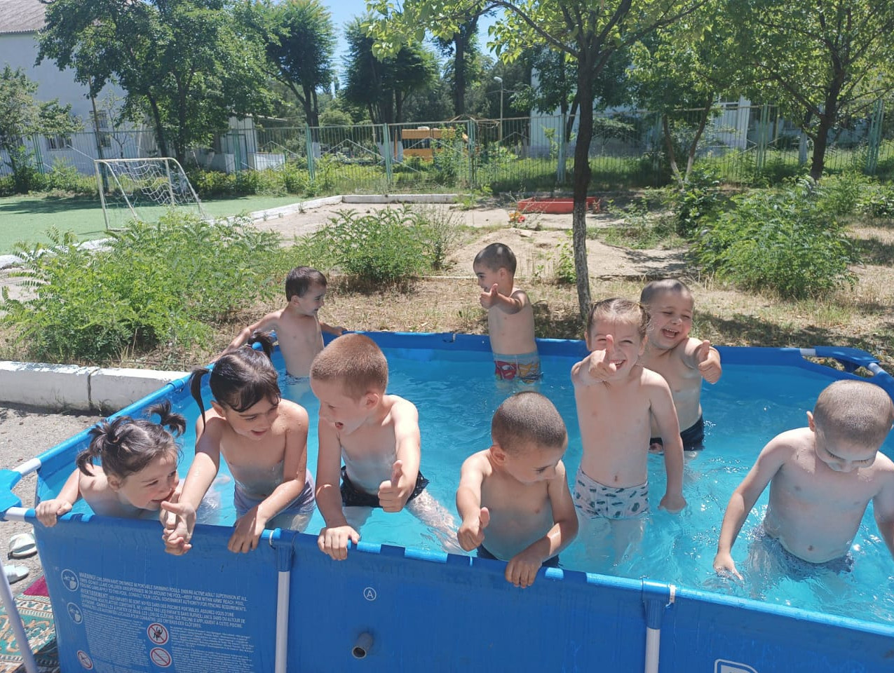 Занятия плаванием