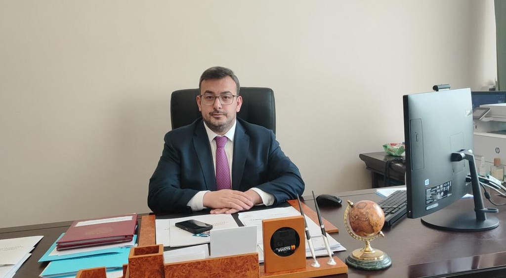 Работники Минтруда РД под руководством Магомедзагида Кихасурова в режиме ВКС приняли участие в совещании Минтруда России по Всероссийской ярмарке трудоустройства