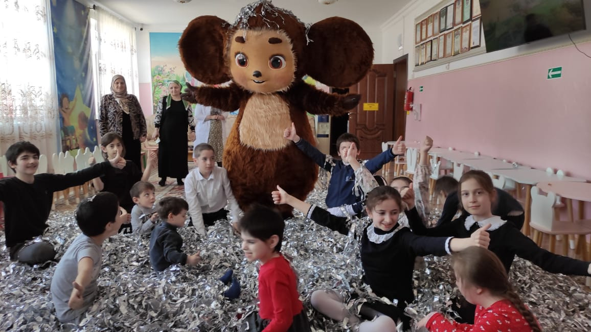 В рамках Года семьи для детей с ОВЗ в Центре состоялось мероприятие на тему "Веселись детвора в праздник смеха и добра"