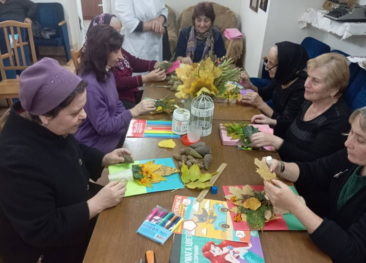 Осень-время для творчества.