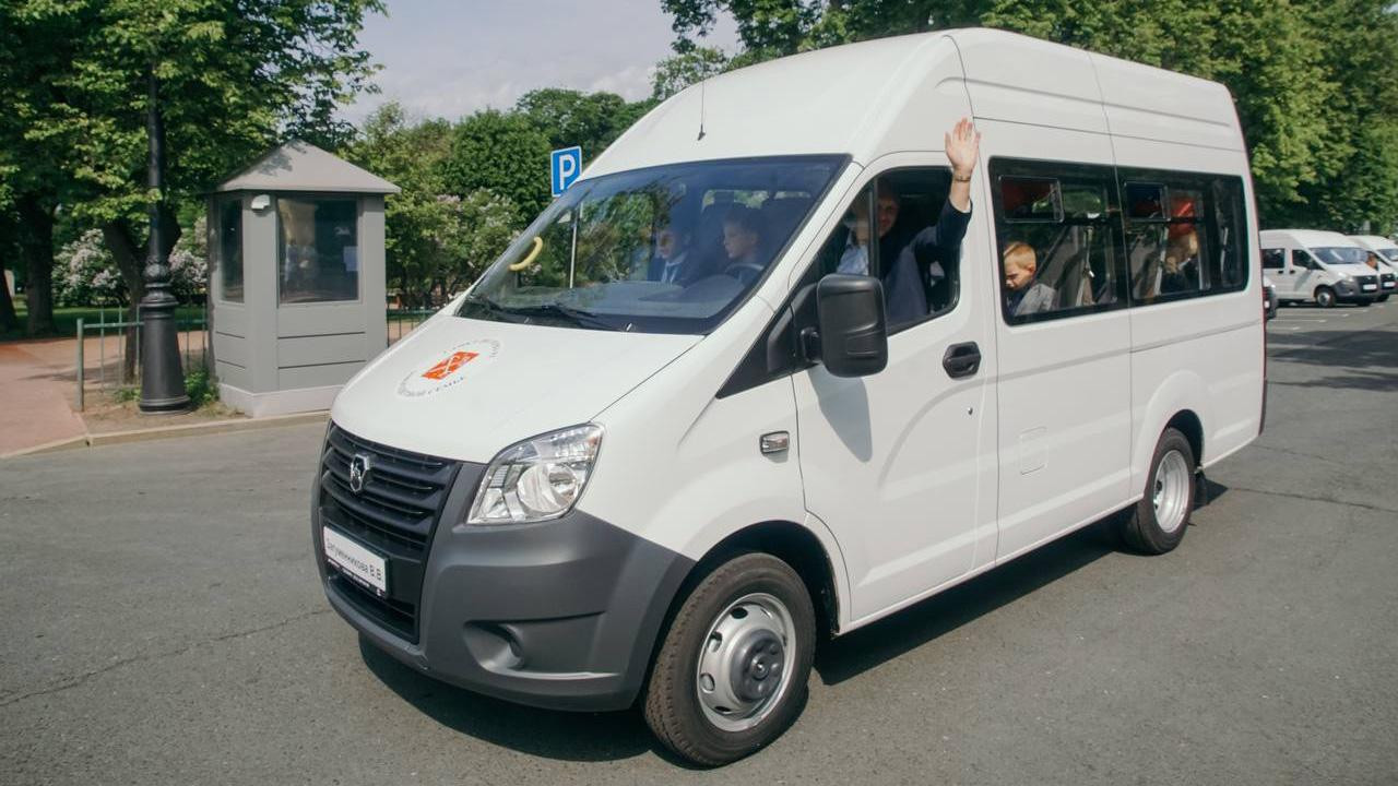 Минтруд РД напоминает многодетным нуждающимся семьям о праве получения автотранспорта