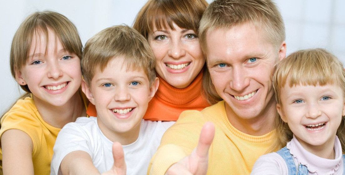 Минтруд РД напоминает многодетным семьям о компенсации части расходов на образование детей по программам на платной основе