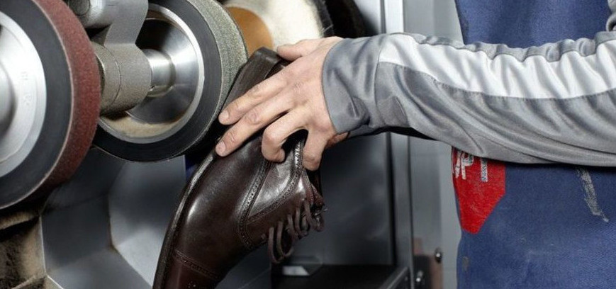 Рашид Ризаев выбрал для себя профессию обувщика и очень этим гордиться