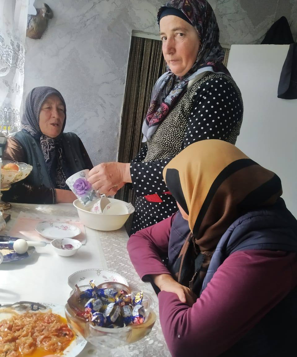 Оказание социально- бытовых услуг подопечной.