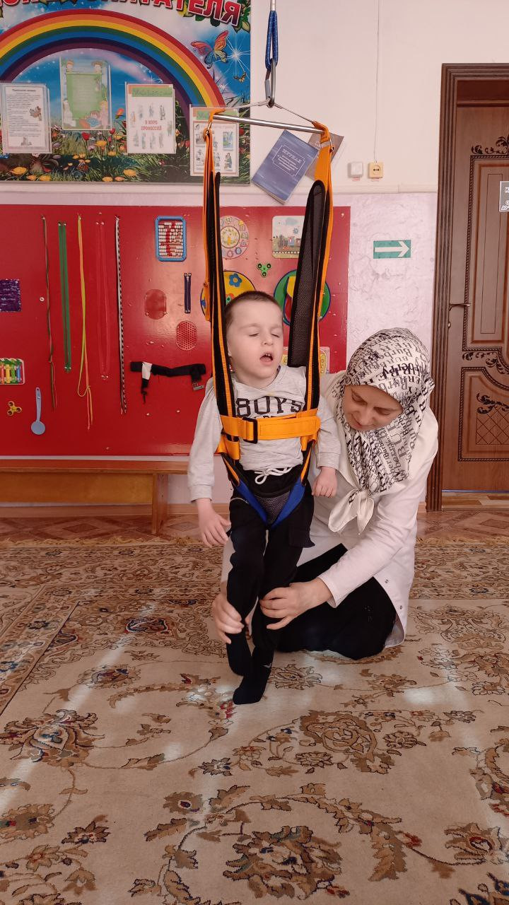 Занятие ЛФК с тренажером Гросса