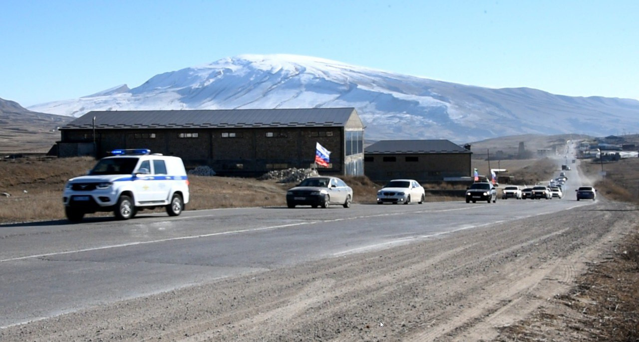 12 декабря, в Акушинском районе прошла акция в поддержку решения Президента Российской Федерации Владимира Путина по проведению Специальной военной операции на Украине.