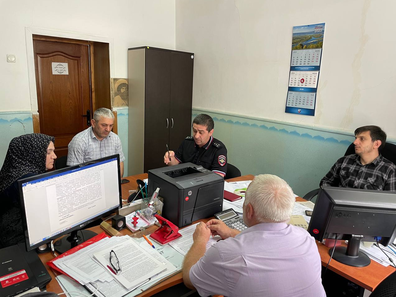 Плановое заседание комиссии по делам несовершеннолетних и защите их прав