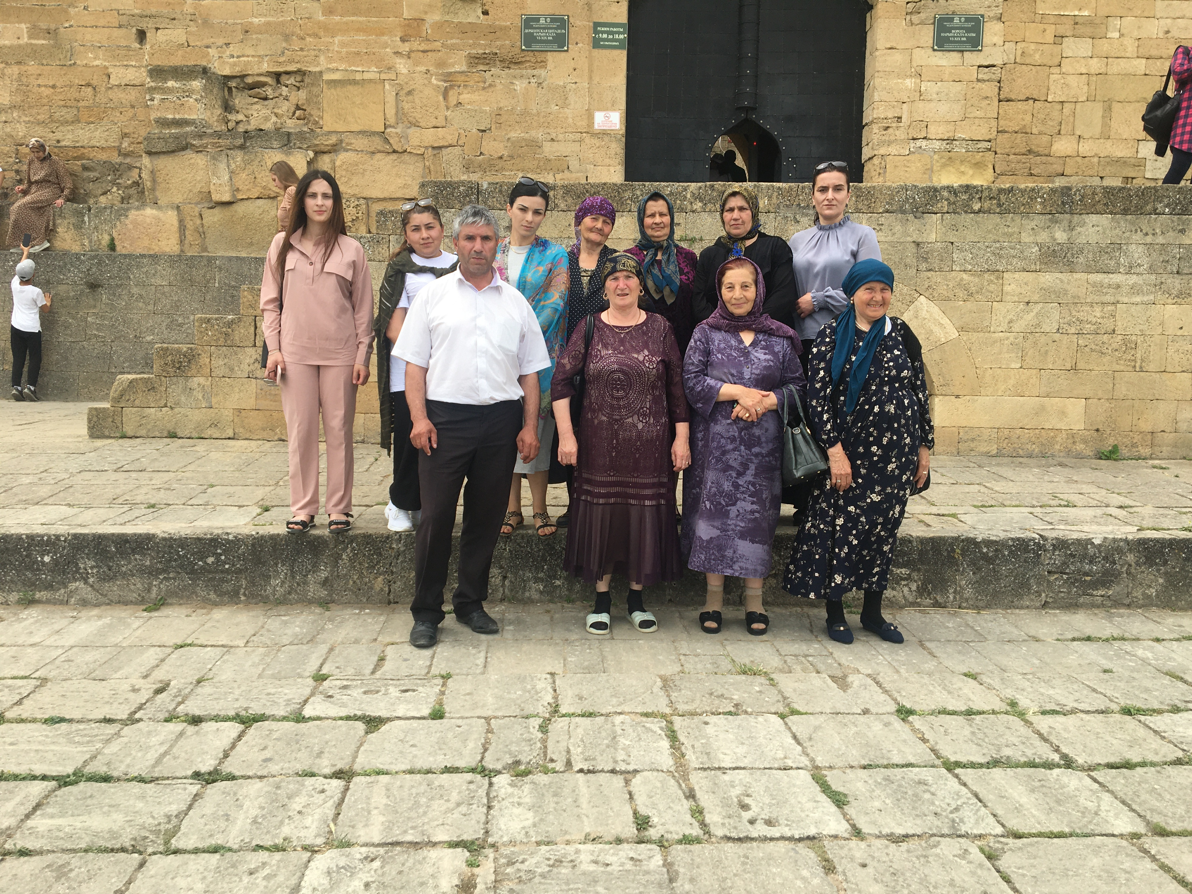 Поездка подопечных граждан пожилого возраста на крепость «Нарын-Кала» г. Дербент