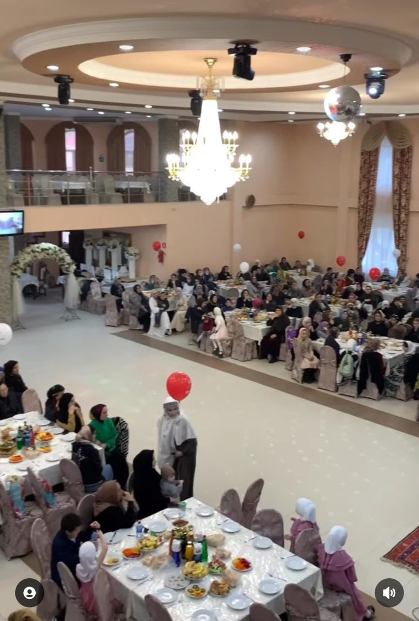 Коллективный ифтар – добрая традиция месяца Рамадан