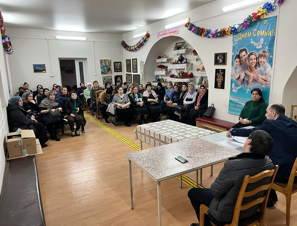 6 марта 2023 года в актовом зале ГБУ РД КЦСОН в МО « город Дербент» согласно плана  мероприятий зам. директора  Касумов Э.Б. провел  семинар- совещание по предотвращению коррупционных проявлений и клановости