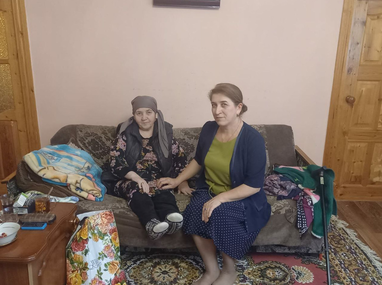 МЕДСЕСТРА ОТДЕЛЕНИЯ ДНЕВНОГО ПРЕБЫВАНИЯ ПОЖИЛЫХ ГРАЖДАН ПОСЕТИЛА НА ДОМУ ПОДОПЕЧНУЮ ОТДЕЛЕНИЯ