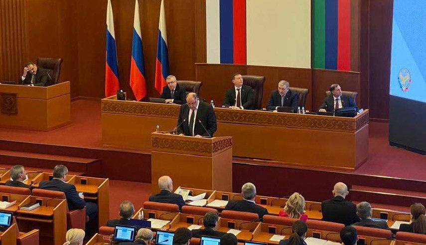 Абдулмуслим Абдулмуслимов в своем отчете Народному Собранию РД рассказал о достигнутых результатах в сфере туризма