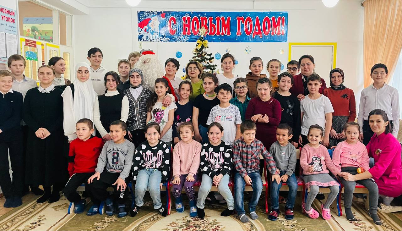 Благотворительная акция "Новый год для детей"