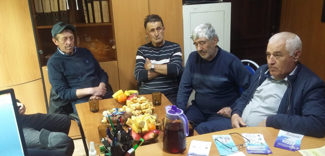 В Цунтинском Центре занятости населения в преддверии 9 Мая провели встречу с воинами-афганцами и участниками СВО