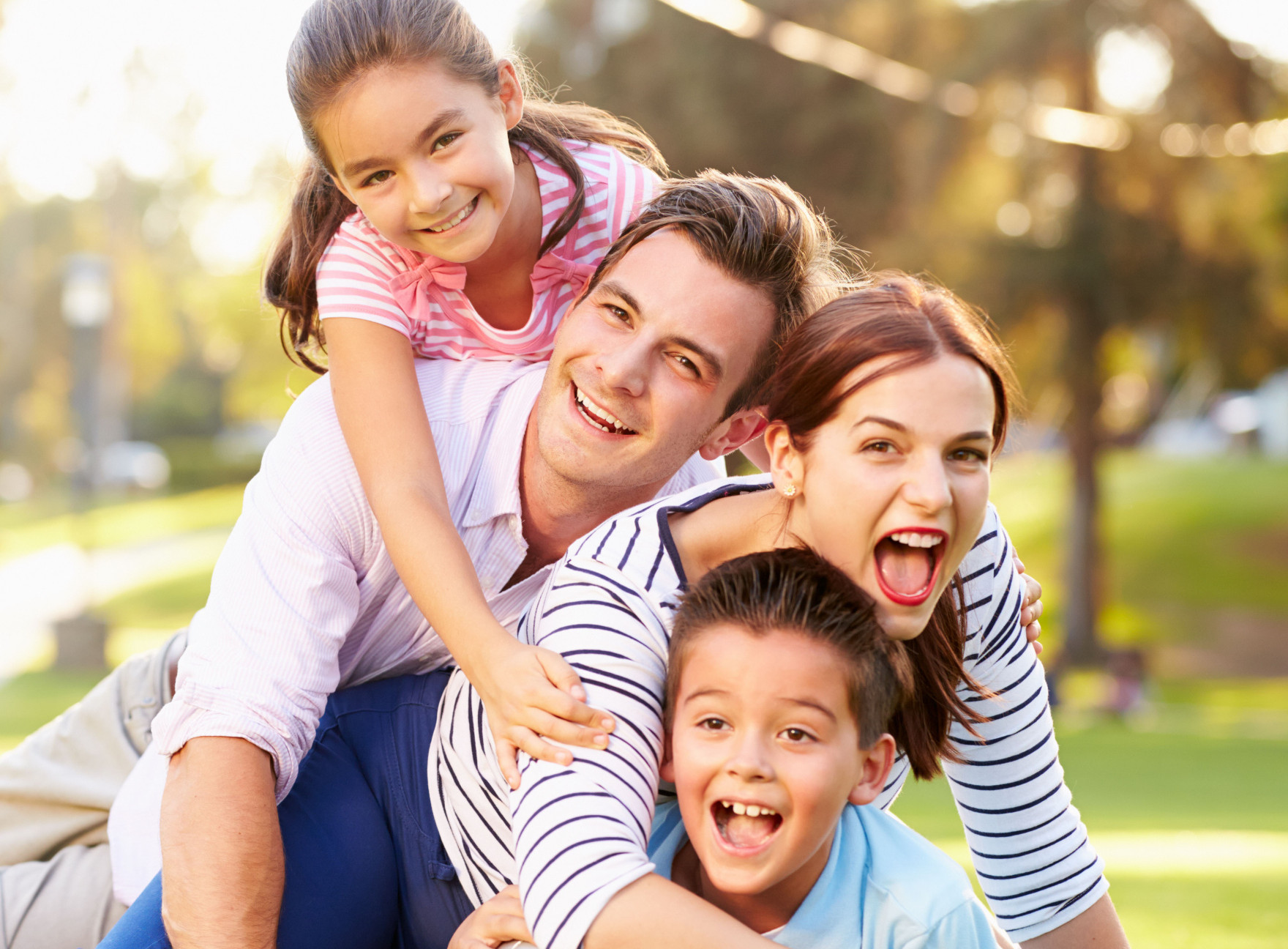 Полномочия по назначению и выплате ежемесячного пособия в связи с рождением и воспитанием ребенка