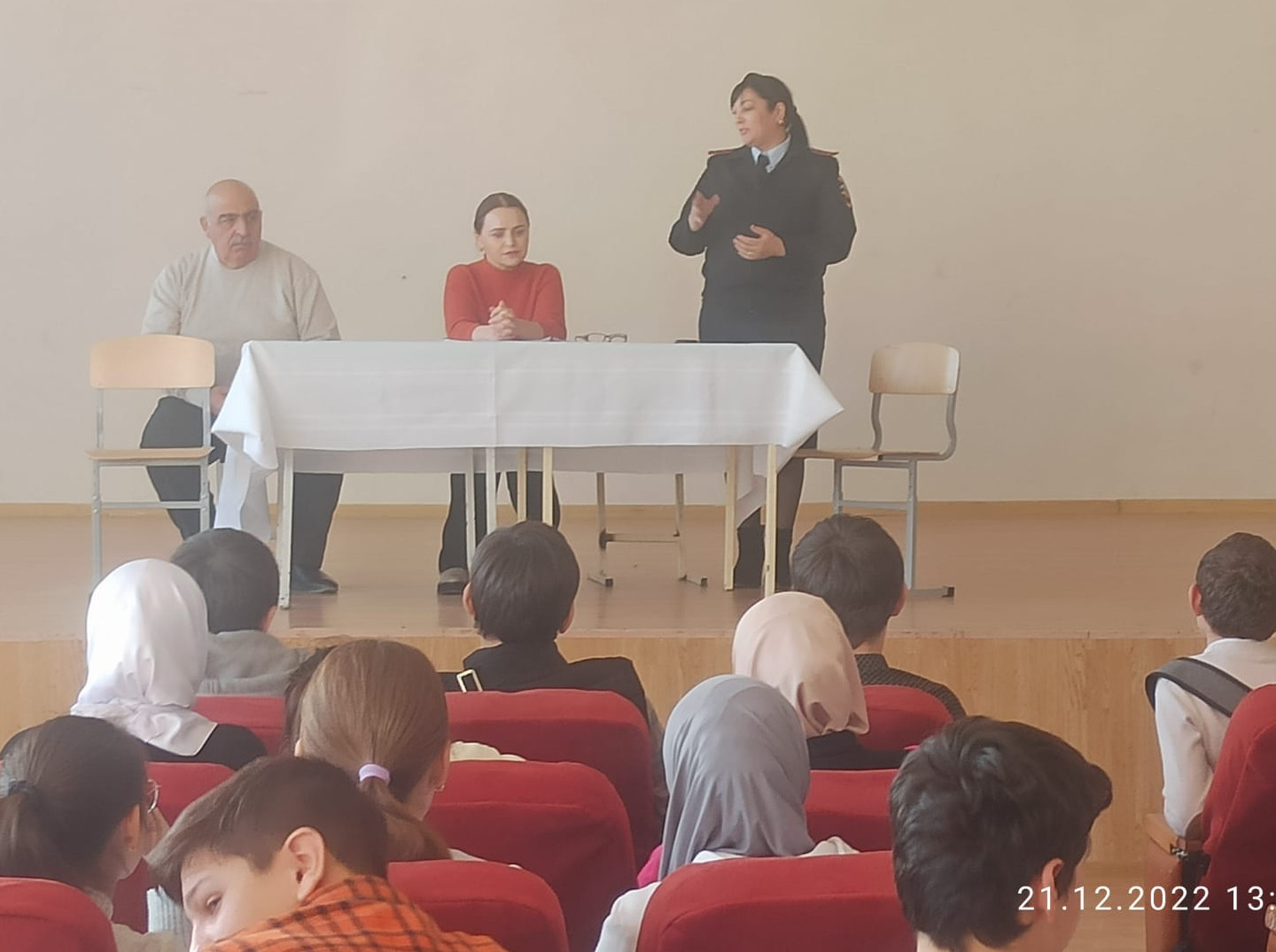 КЛАССНЫЕ ЧАСЫ В ОБРАЗОВАТЕЛЬНЫХ УЧРЕЖДЕНИЯХ!