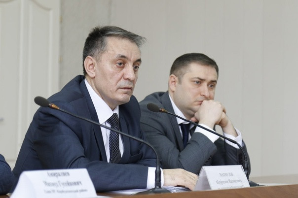 Абдурахман Махмудов встретился с коллективом центра социального обслуживания населения Карабудахкентского района.