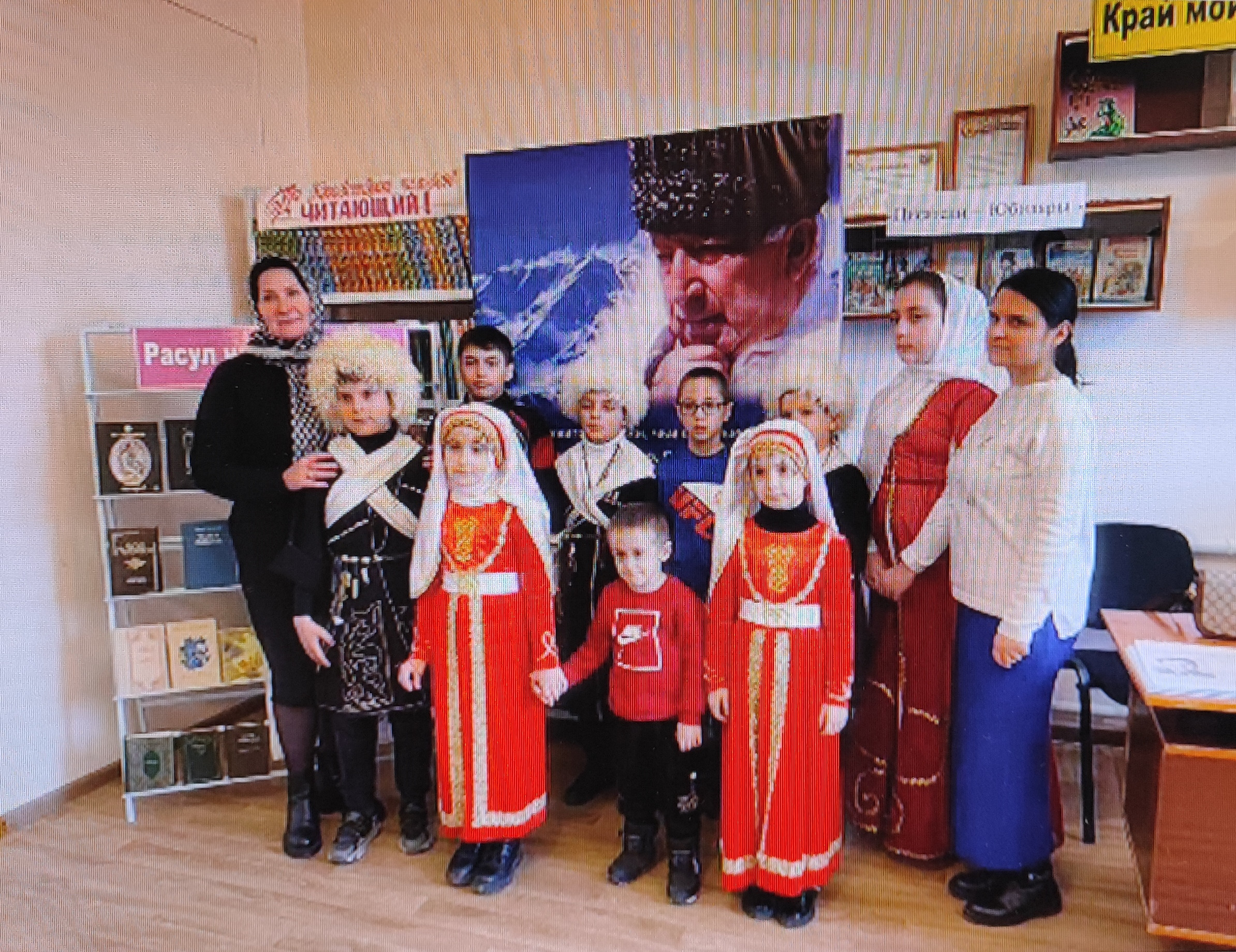 В социальном учреждении Минтруда РД в Южно-Сухокумске состоялся поэтический вечер, посвященный Расулу Гамзатову