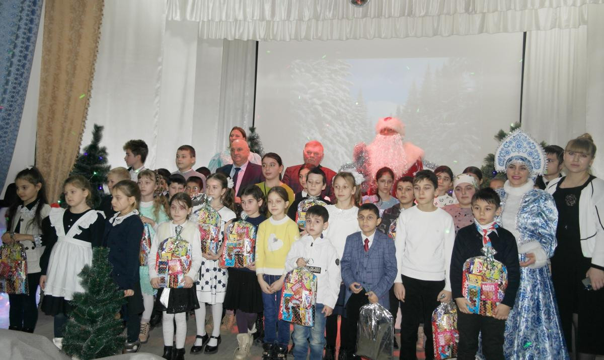 Рождественская Ёлка