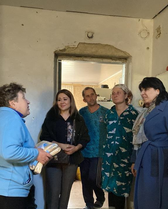 Помощь беженцам.