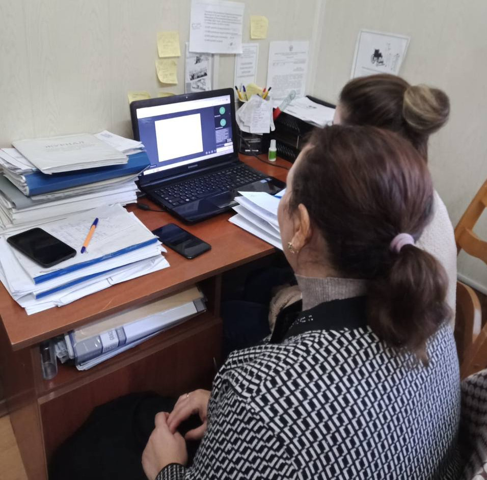 Онлайн-семинар,  посвященный вопросам реализации модульной программы дополнительного профессионального образования для обучения специалистов по психолого-педагогическому сопровождению и социальной адаптации детей, возвращённых из зон боевых действий .