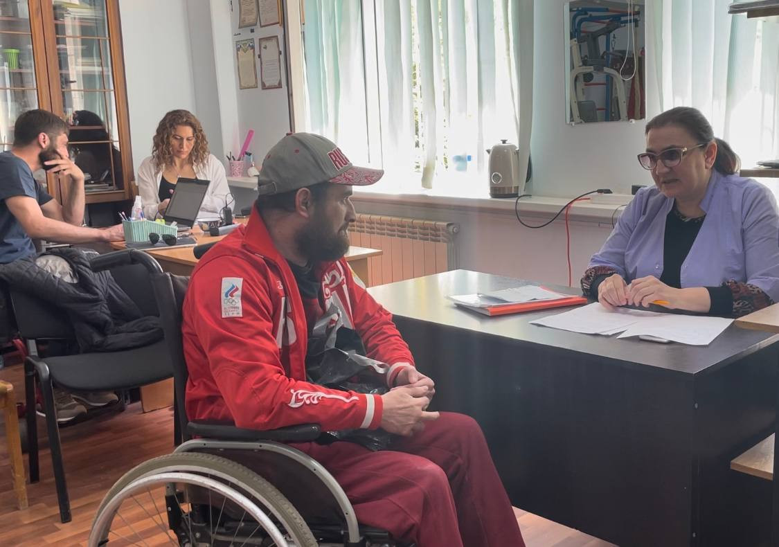 В отделении граждан пожилого возраста и инвалидов в полустационарной форме, врачом неврологом  внедрен игровой метод для работы с инвалидами.