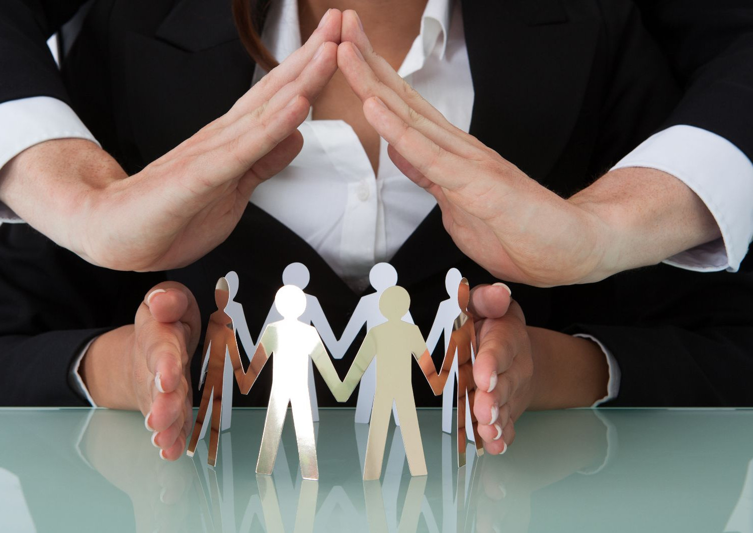 Поддержка работодателей при трудоустройстве безработных граждан находящихся под риском увольнения.