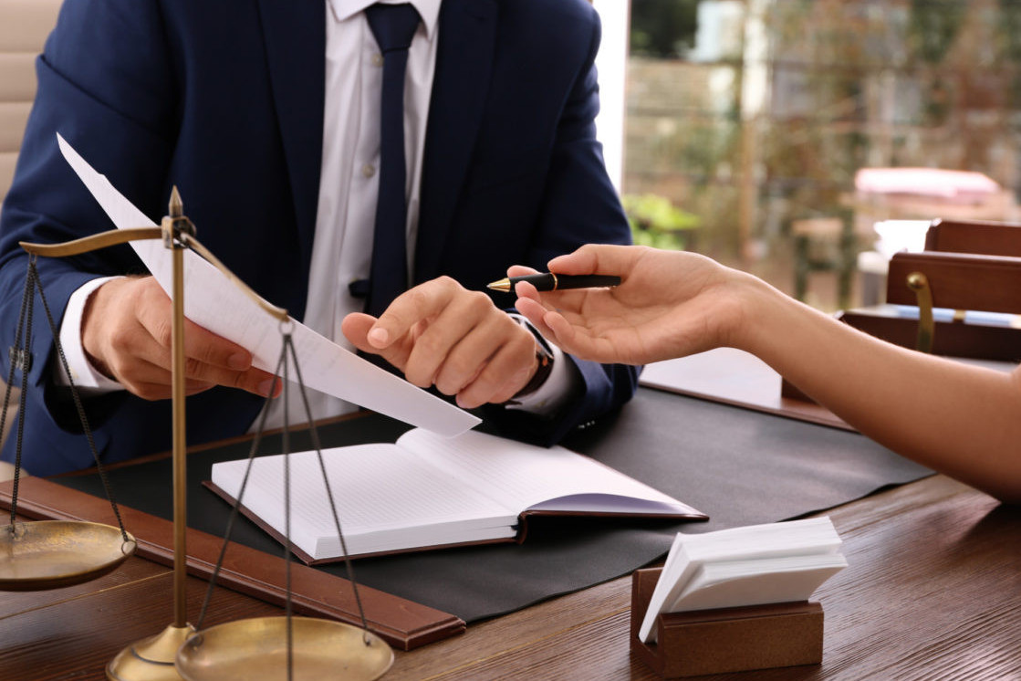 Об оказании бесплатной юридической помощи