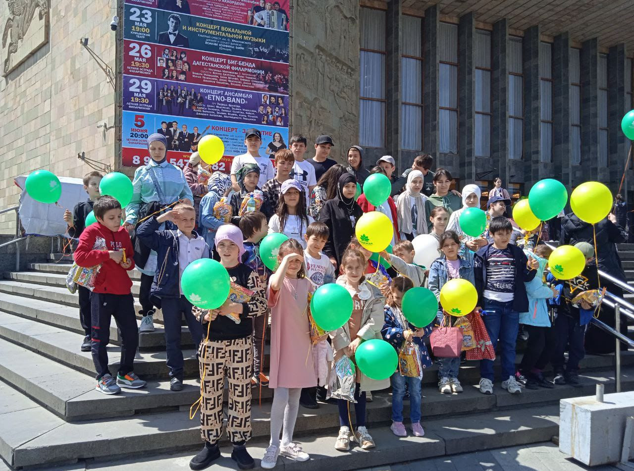 Спектакль "Безликий и миска бедняка"