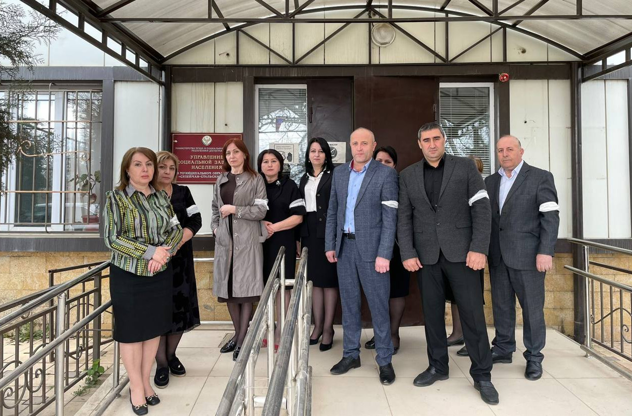 ПРИСОЕДИНЯЕМСЯ К ФЛЕШМОБУ "БЕЛАЯ ПОВЯЗКА" В ПОДДЕРЖКУ РОССИЙСКОЙ АРМИИ И МИРНЫХ ЖИТЕЛЕЙ УКРАИНЫ!