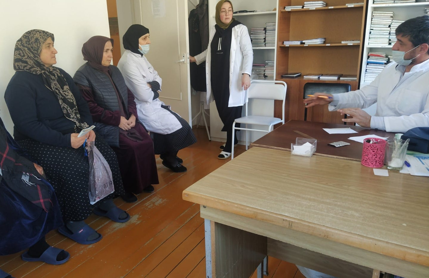 24.11.2022 мобильная бригада в составе медицинской сестры Нажмудиновой З.