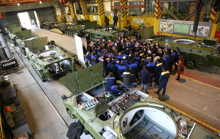 Вакансии в АО "163 Бронетанковый ремонтный завод".