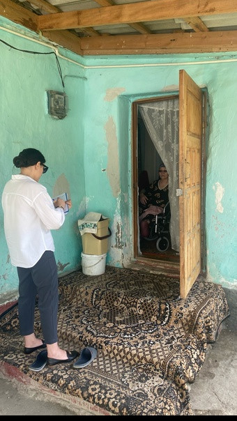 Патронаж неблагополучных семей, находящихся в социально опасном положении.