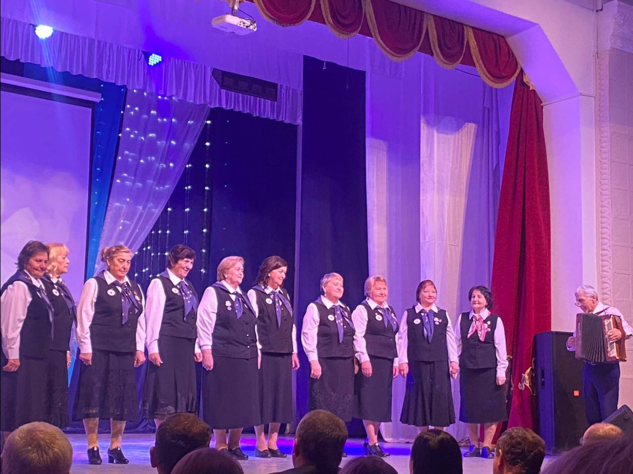 Праздничный концерт посвящённый Международному женскому дню 8 марта