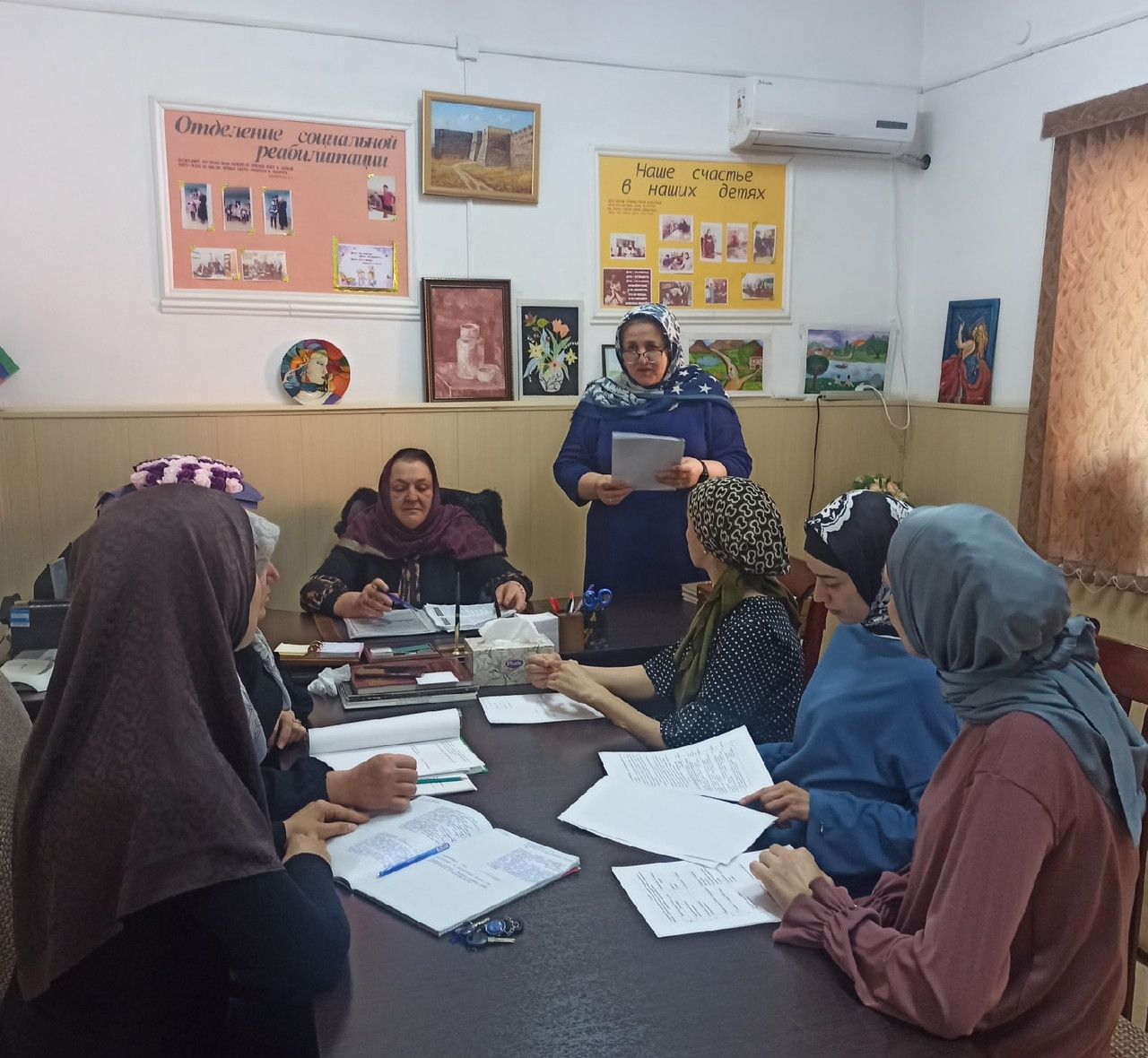 Проведение еженедельного инструктажа сотрудников центра Антитеррористической направленности.