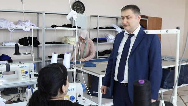 Мурад Казиев посетил швейное производственное предприятие «SADA»