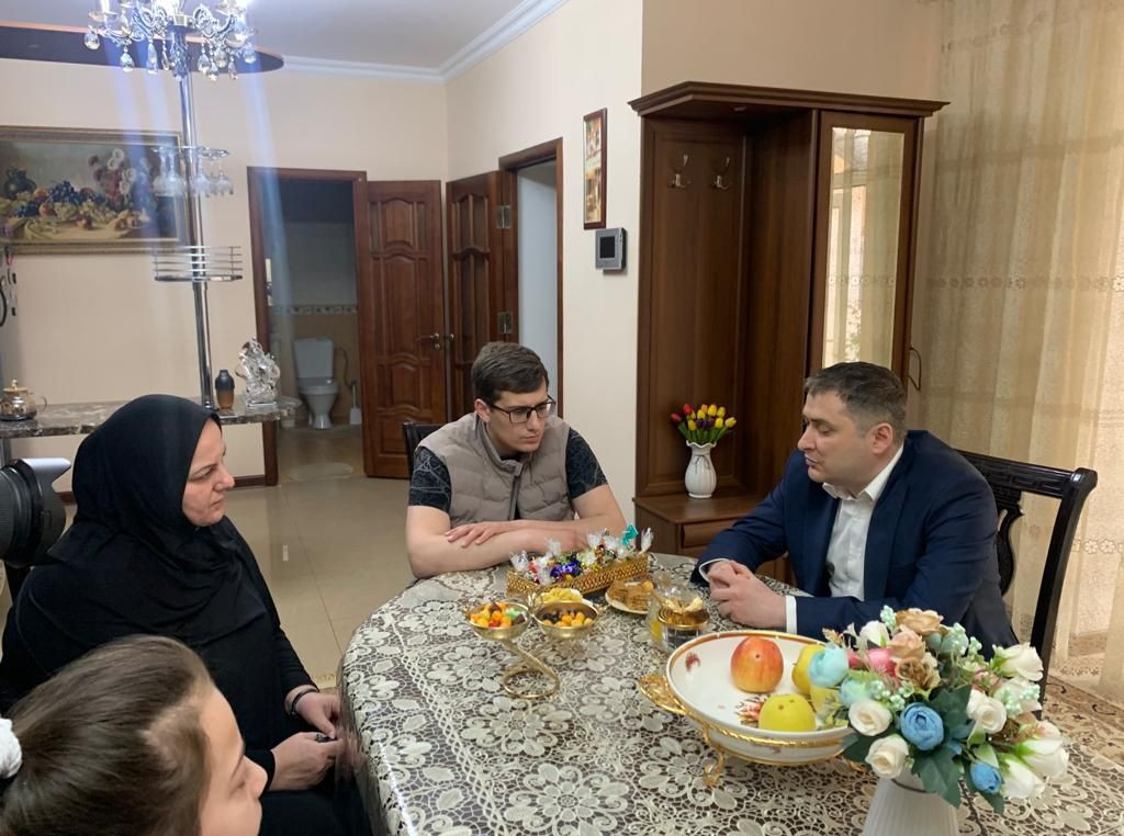 Поздравление  министра Мурада Казиева семьям погибших в СВО